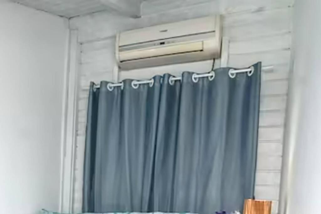 Holiday home Tinyhouse Perto Jurere In C A/c Fire Tv 3 *